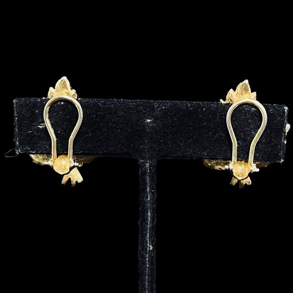 Vintage BSK Gold Tone And Green Maple Leaf Clip On Earrings (5056) - Picture 5 of 7